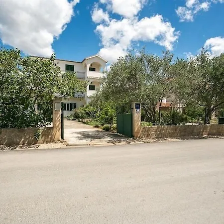 Апартаменты Katin Kutak *