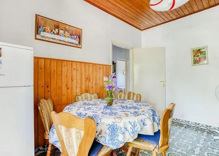 Appartement Katin Kutak Brodarica (Sibenik-Knin)